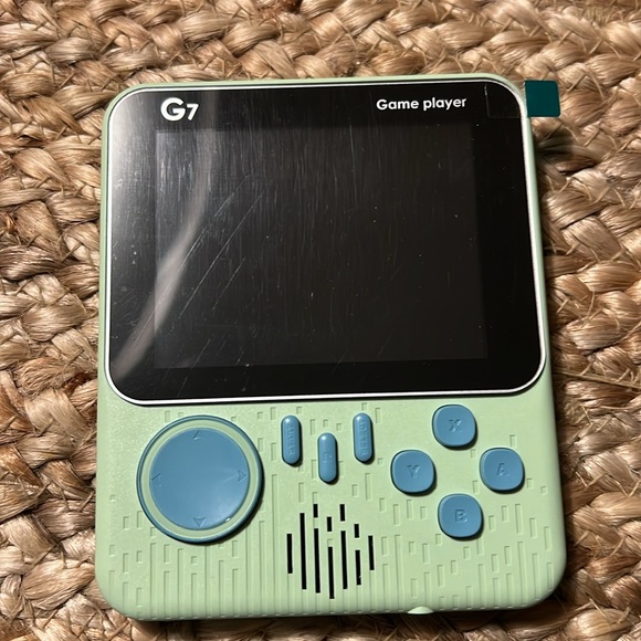 New in box G7 game box 666 games has gamepad color of game box is green - Picture 9 of 16